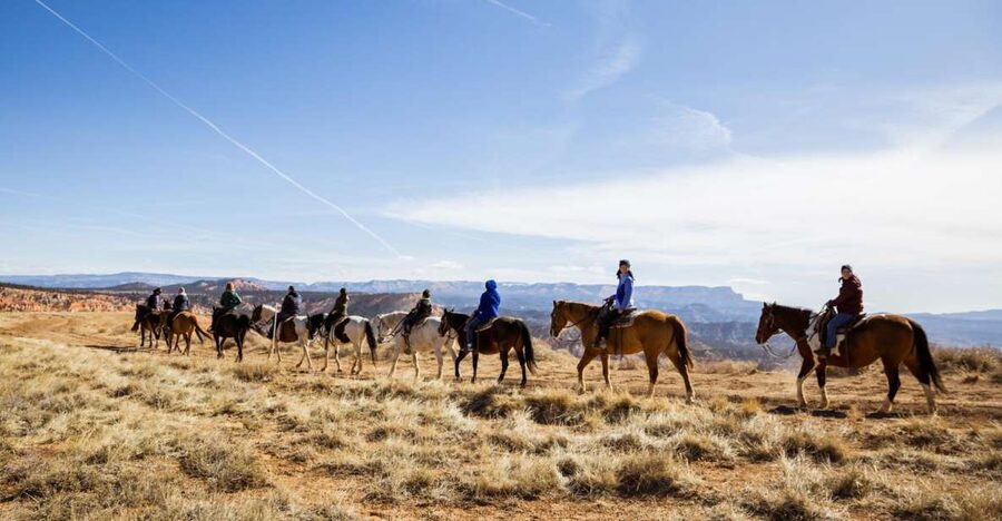 Bryce Canyon: Horseback Ride in the Dixie National Forest - Entering the ride: where you meet and how it feels