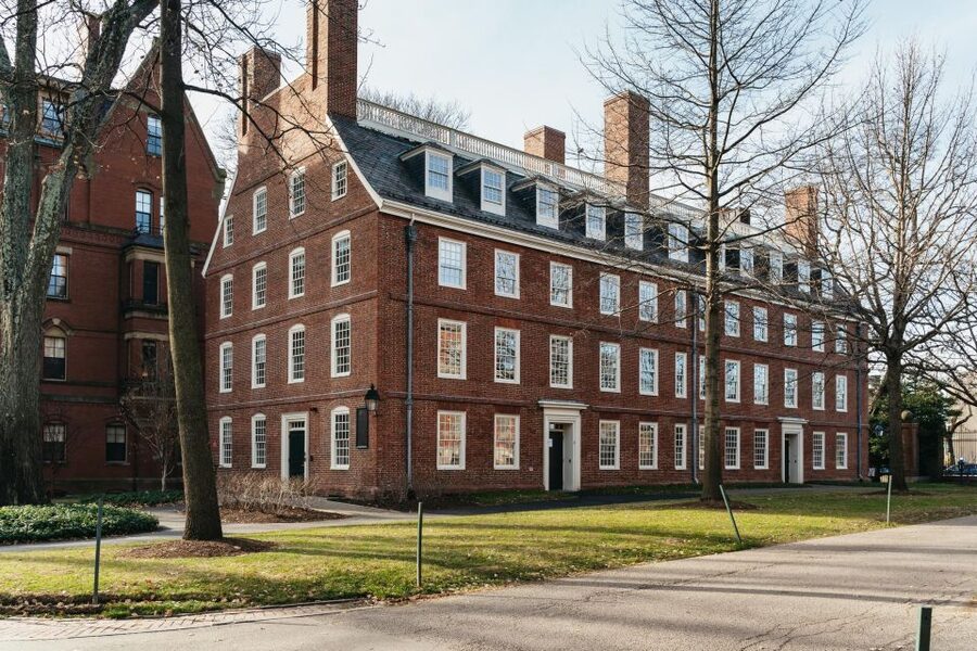 Cambridge: Harvard University Student-Guided Walking Tour - Should You Book This Harvard Student-Guided Walk?
