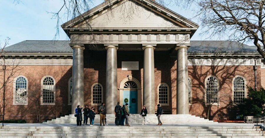 Cambridge: Harvard University Student-Guided Walking Tour - Who This Tour Suits Best