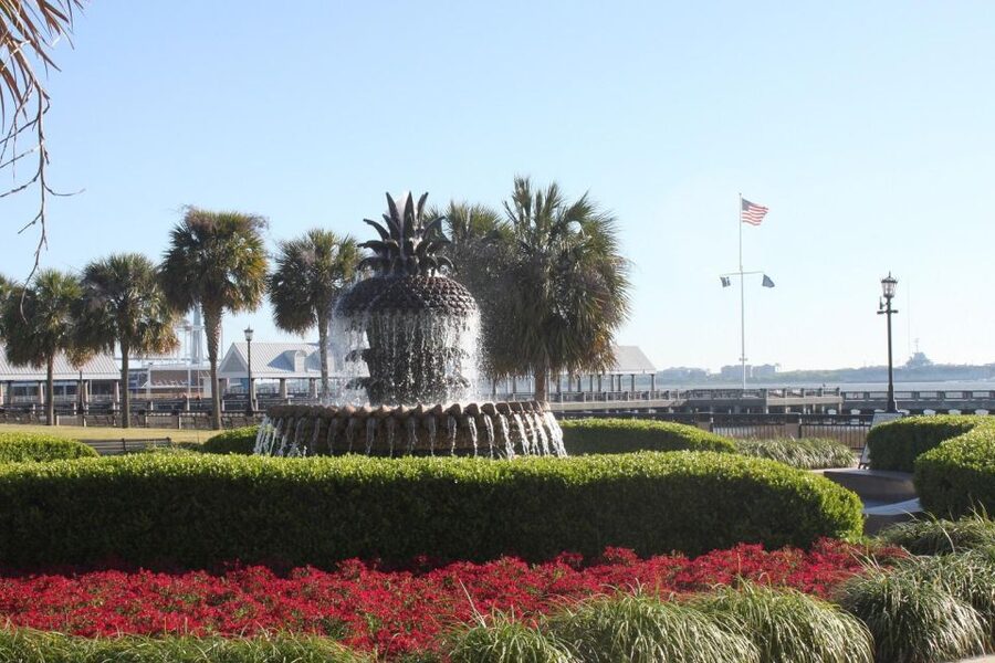 Charleston: Historic City Highlights Guided Bus Tour - The Deluxe, Climate-Controlled Shuttle That Makes History Feel Doable