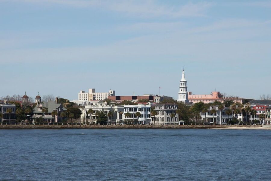 Charleston: Historic City Tour and Harbor Cruise - Rainbow Row, churches, and the stories behind the streets