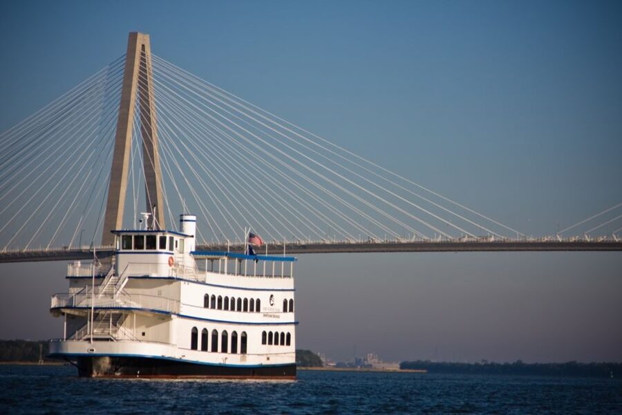 Charleston: Luxury Harbor Dinner Cruise - Your 3-Course Dinner, Local Ingredients, and Real-World Service Pace