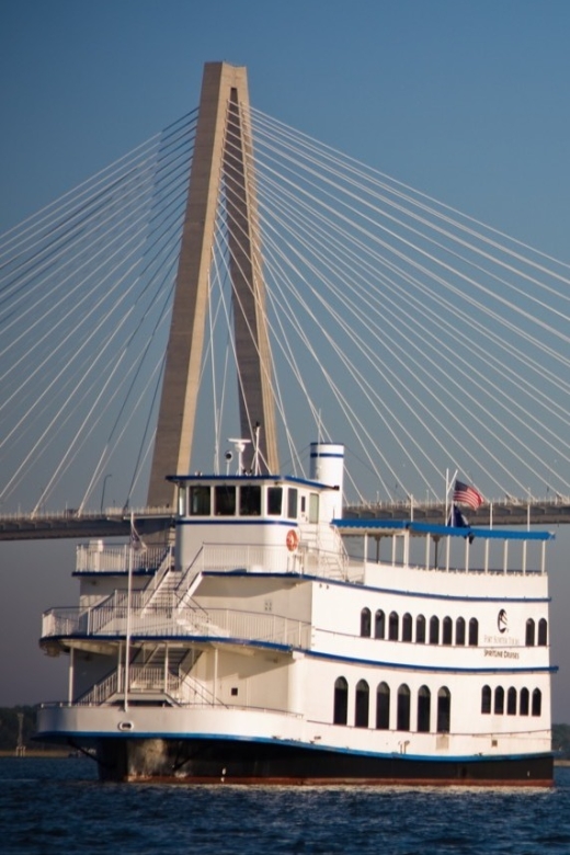 Charleston: Luxury Harbor Dinner Cruise - What You Might Find on the Menu, and How Dietary Needs Are Handled