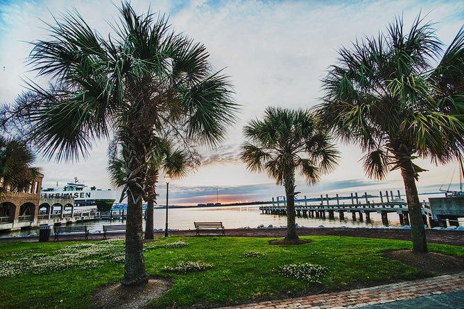 Charleston See-It-All City Bus Tour with Adventure Sightseeing - Price and value: what $37 is buying you in real terms