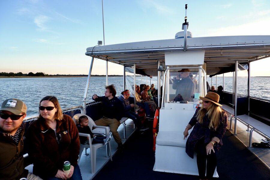 Charleston: Sunset Harbor Cruise - When to go and how to plan your photos