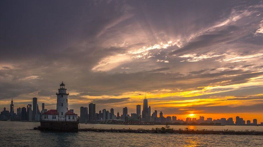 Chicago: 1.5-Hour Scenic Sunset Lake Cruise - Key Things That Make This Cruise Worth It