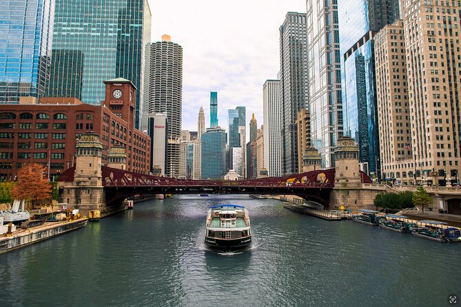 Chicago Architectural River Cruise - What you’ll actually see: Lake Point Tower to Navy Pier