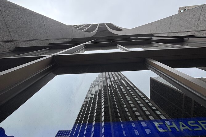 Chicago Architecture and True Crime Tour - Why the Indoors-Outdoors Mix Helps More Than You Think
