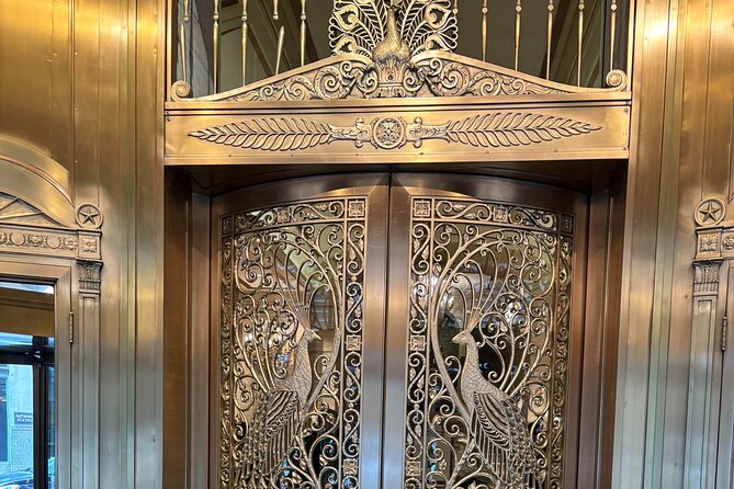 Chicago Architecture and True Crime Tour - Who Should Book This True Crime and Architecture Walk?