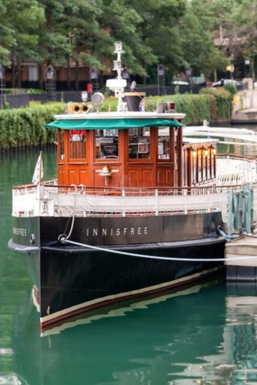 Chicago: Architecture Boat Tour with Drinks - Why the guide quality really changes the whole tour