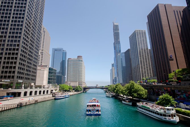 Chicago Architecture River Cruise - Why this Chicago River architecture cruise beats street-level sightseeing