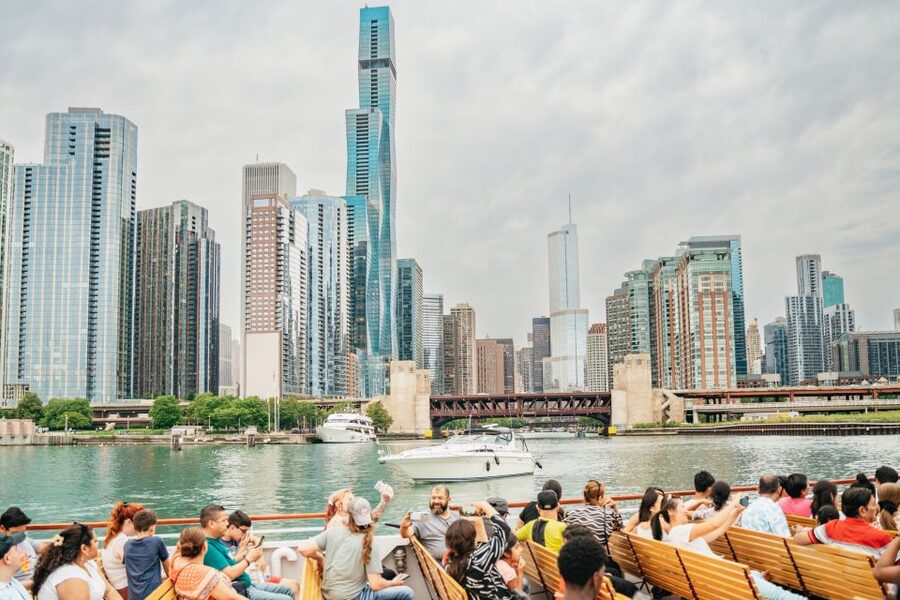 Chicago: Architecture River Cruise Skip-the-Ticket Line - Price Value at Around $39 Per Person