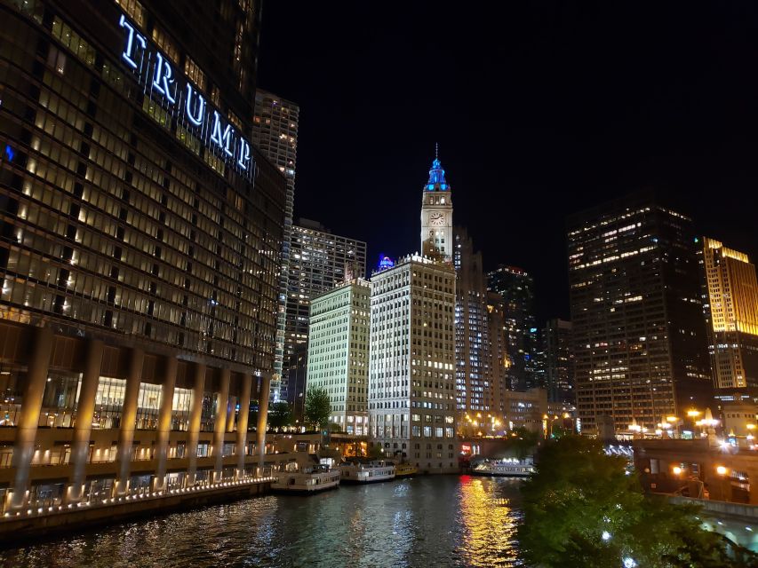 Chicago by Night River and Lake Cruise - Weather and packing for a 1.5-hour night cruise