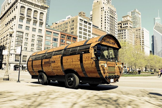 Chicago Craft Brewery Barrel Bus Tour - River North Check-In and the Prohibition Barrel Bus Vibe