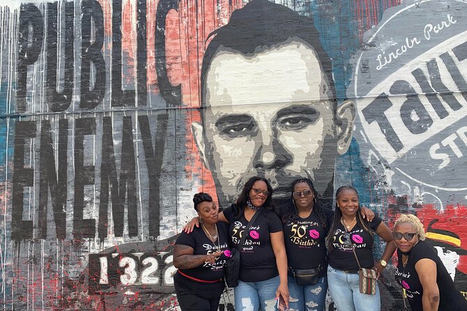 Chicago Crime and Mob Bus Tour - Photos, Trivia, and the Prohibition-Era Personality Profile