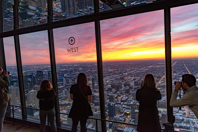 Chicago Explorer Pass: 35+ Things To Do - Includes 360 Chicago - Navy Pier: the landmark day that keeps everyone happy
