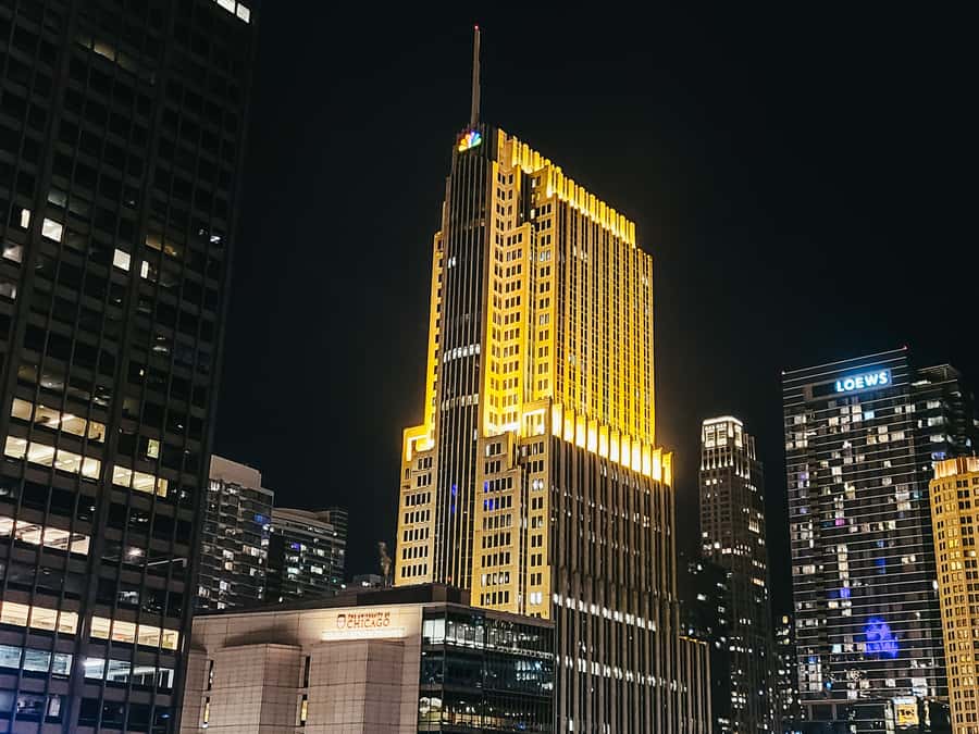 Chicago: Fireworks Cruise with Lake or River Viewing Options - Value for $32: Worth It If You Want the View
