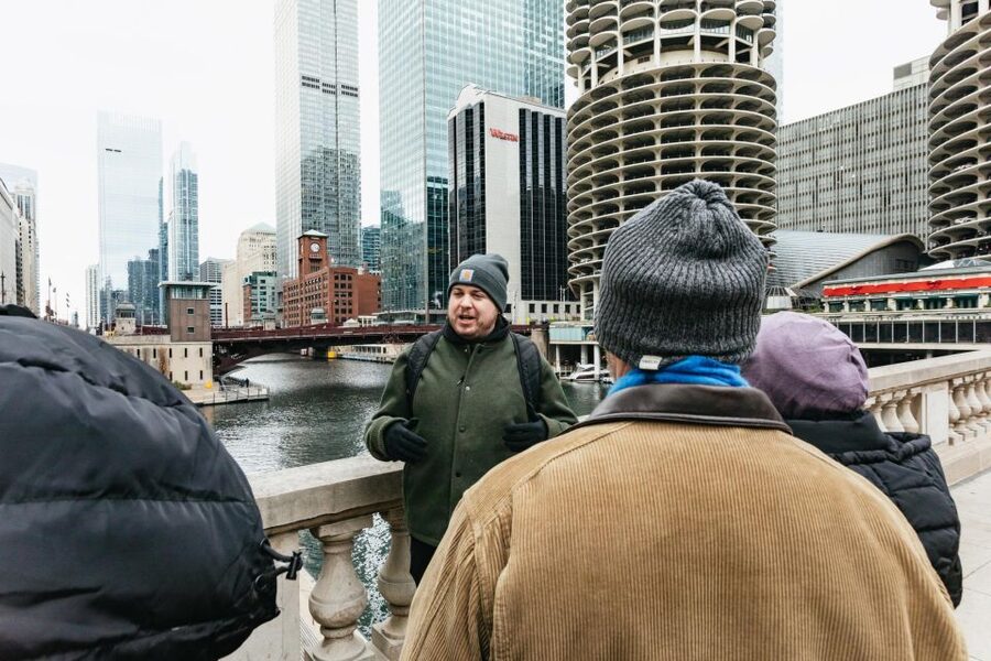 Chicago: Gangsters and Ghosts Guided Walking Tour - The South Loop angle: why this part of Chicago fits gangster stories
