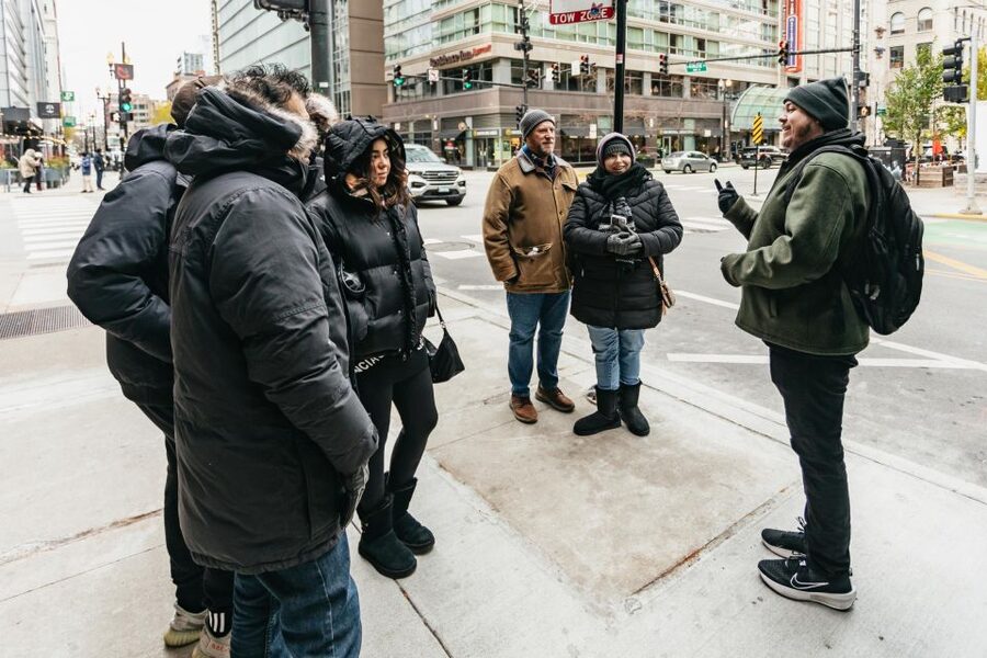 Chicago: Gangsters and Ghosts Guided Walking Tour - Cloud Gate and the Art Institute area: the modern Chicago stops that keep the story grounded