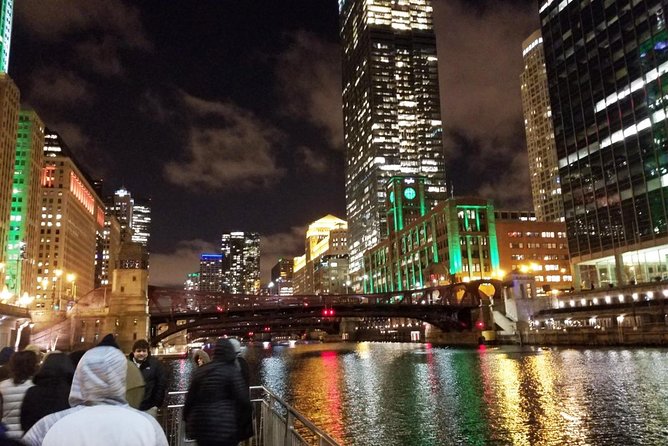 Chicago: Gangsters and Ghosts Walking Tour - Gangster lore starts in the Loop, where the streets still matter