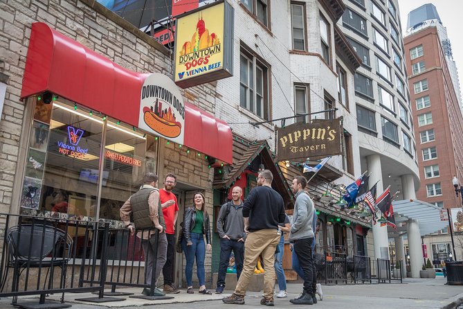 Chicago in a Day: Food, History & Architecture Walking Tour - Who should book this tour, and who should consider a different plan