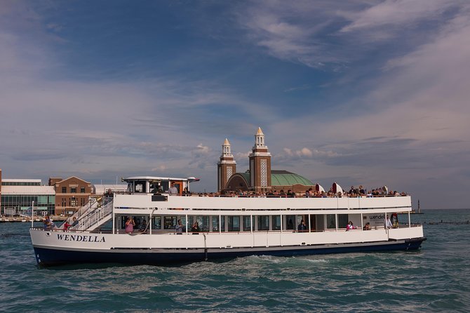 Chicago Lake and River Architecture Tour - Price and value: what $45 buys you (and what it does not)