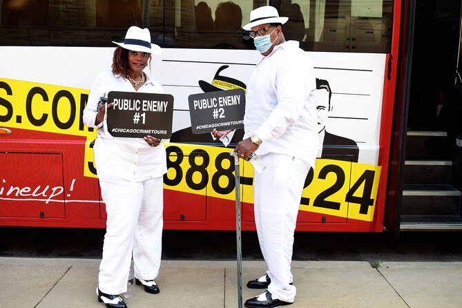 Chicago Night Crimes Tour by Bus - The route: landmarks on the way to the crime stories