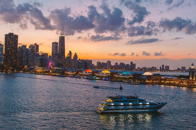 Chicago Premier Dinner Cruise on Lake Michigan - Service, drinks, and the small details that drive the experience