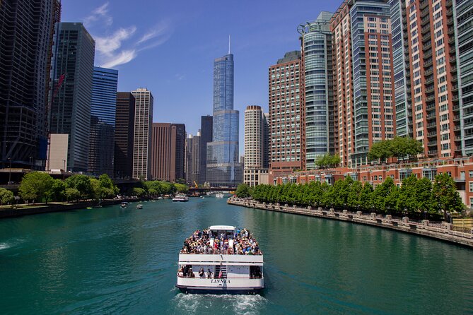 Chicago River 45-Minute Architecture Tour from Magnificent Mile - The river route: Michigan Avenue Bridge, Wrigley, Merchandise Mart, and more