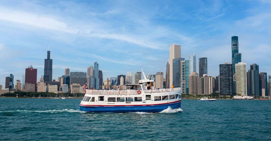 Chicago: Shoreline Lake Michigan Skyline Cruise - The route: a north and south Lake Michigan view of Chicago