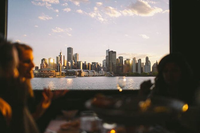 Chicago Signature Dinner Cruise on Lake Michigan - Buffet dinner that actually includes drinks you will use
