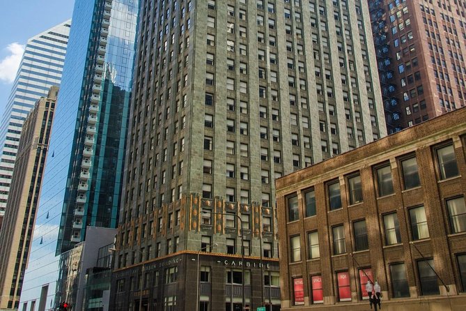 Chicago Walking Tour: Historic Treasures of Chicago - The Included CAC Galleries: Your Fast Track to Better Seeing