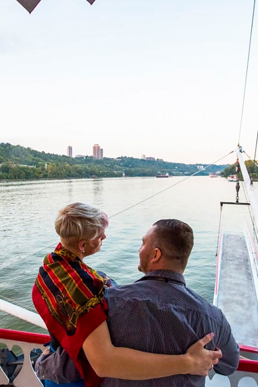 Cincinnati: Riverboat Cruise with Lunch and Entertainment - Where the Ohio River cruise starts, Newport Landing Dock