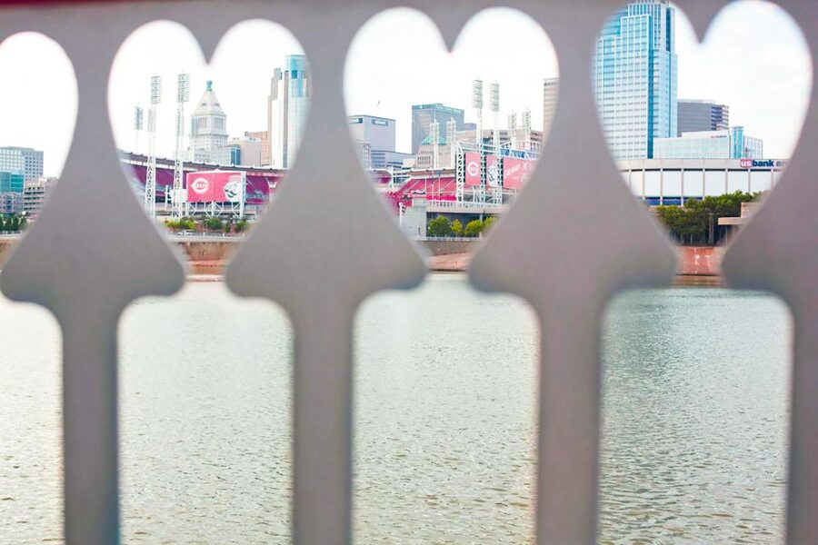 Cincinnati: Sunset Sightseeing Cruise on the Ohio River - The cruise rhythm: daylight views, sunset timing, and the smooth return