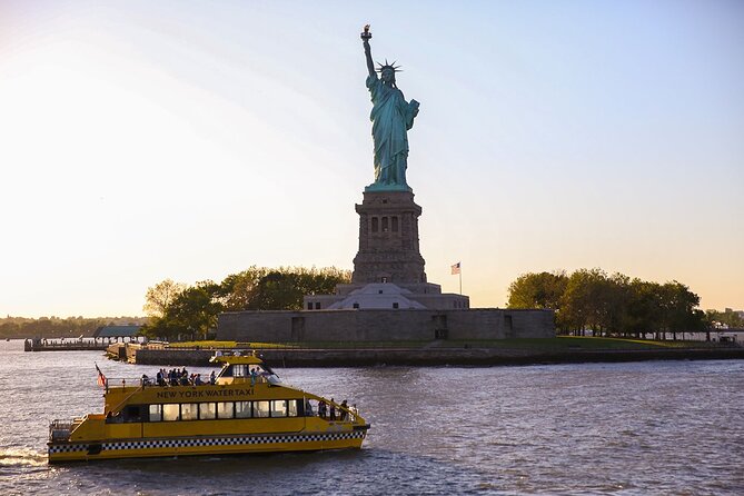 Circle Line: New York City Statue of Liberty Super Express Cruise - Onboard Comfort: Wi-Fi, Restroom, and the App Option
