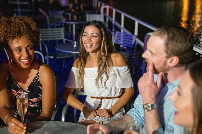 City Cruises Baltimore: Signature Dinner Cruise - Check-in and parking near 561 Light St: avoid the most common headache