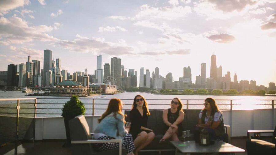 City Cruises Chicago: Premier Lunch or Dinner Cruise - Your skyline route, stop by stop and what to look for
