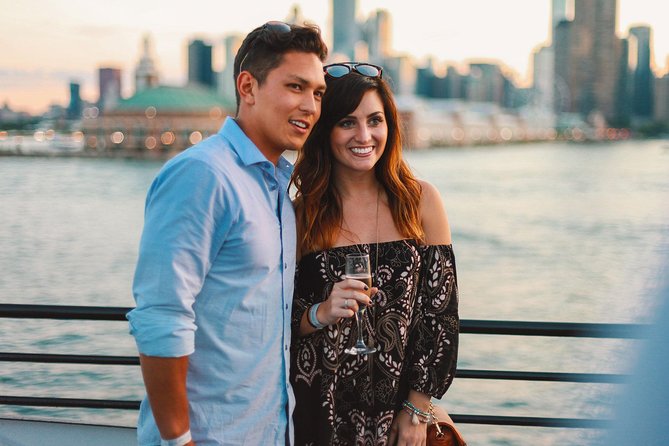 City Cruises Chicago: Signature Lunch Cruise on Lake Michigan - The route and skyline stops you’ll actually notice from the water