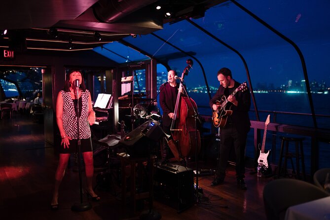 City Cruises New York: Bateaux Premier Dinner Cruise - Practical Tips for Better Views and a Smoother Night