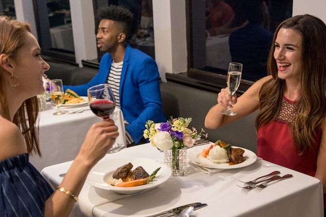 City Cruises New York: Signature Dinner Cruise - DJ Music and Deck Time: The Views You Came For