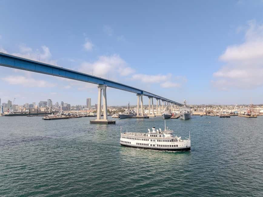 City Cruises San Diego: Best of the Bay Scenic Harbor Tour - Point Loma and Cabrillo National Monument From the Water
