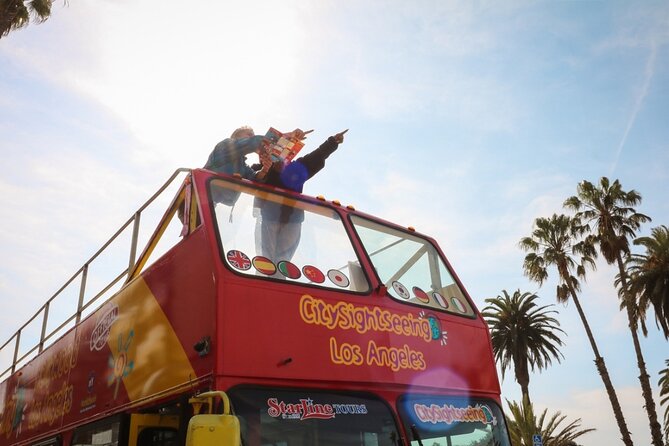 City Sightseeing Hop-On Hop-Off Bus Tour with Audio Guide - How the Hop-On Hop-Off Bus Works in Los Angeles