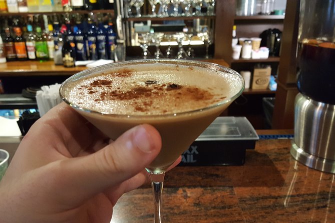 Cocktails & Cannoli: Boston's North End Dessert Tour - Old North Church and the 1775 Signal Lanterns on Foot