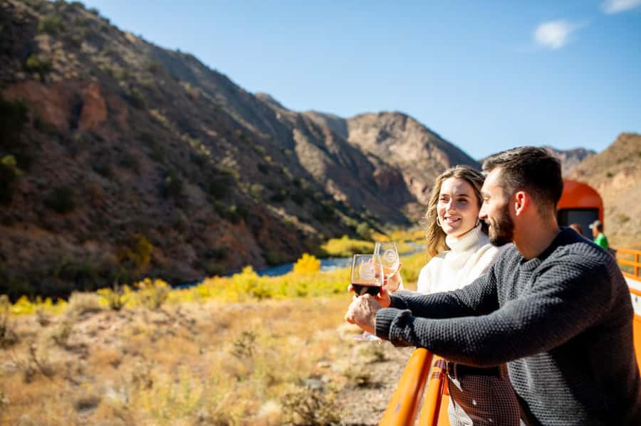 Colorado: All Aboard the Royal Gorge Route Railroad! - Guides and service: what you can hope for