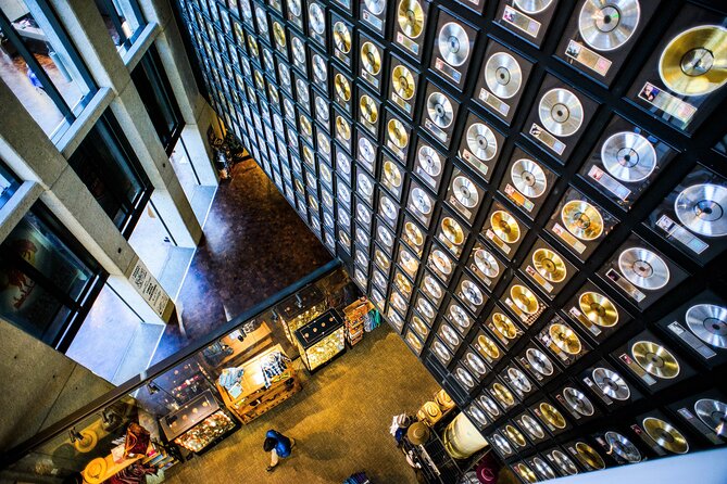 Country Music Hall of Fame and Museum Admission - Sing Me Back Home to Dreaming My Dreams: How the Museum Tells the Story