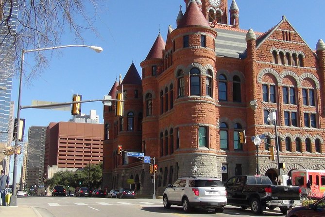 Dallas and Fort Worth City Sightseeing Tour Small-Group - Deep Ellum: The Music Side of Dallas