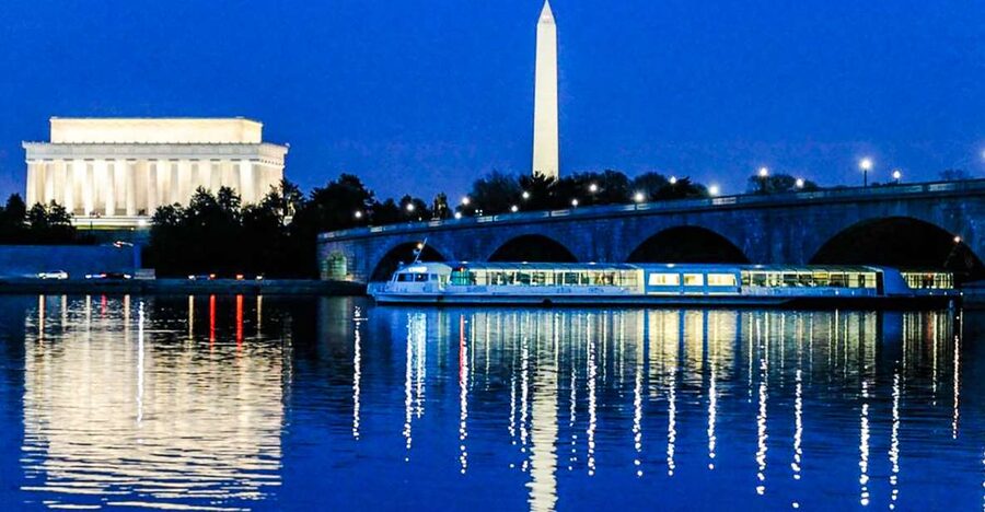 DC: City Cruises Gourmet Brunch, Lunch, or Dinner Cruise - Dinner that reads like a plated restaurant: the 3-course meal