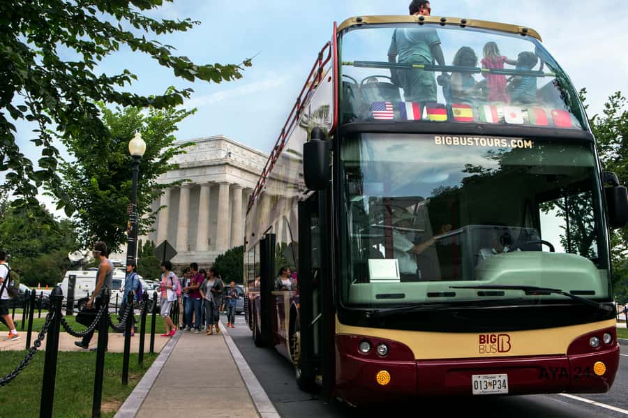 DC: Hop-on Hop-off Tour by Open-top Bus with 17 Stops - Key Things to Know Before You Ride