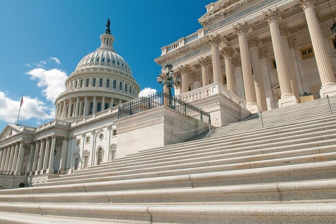 DC Monuments and Capitol Hill Tour by Electric Cart - MLK Memorial and the Lincoln Memorial: your best photo windows