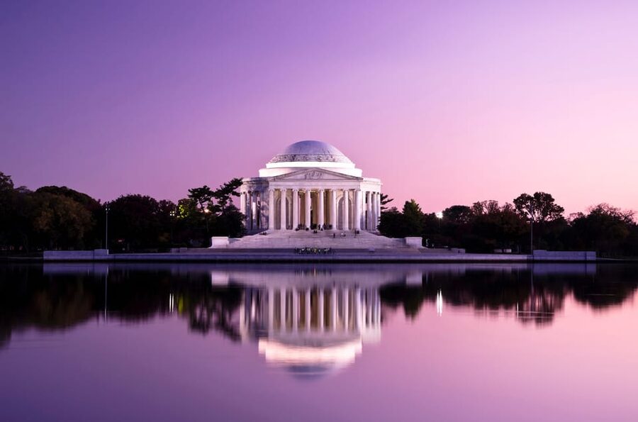 DC: Monuments & Memorials Sunset Tour by Open-top Bus - Why this Big Bus sunset tour is a smart first DC night